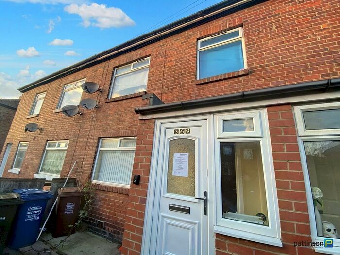 2 Bedroom Flat To Rent In Benson Road, Walker, Newcastle Upon Tyne, NE6