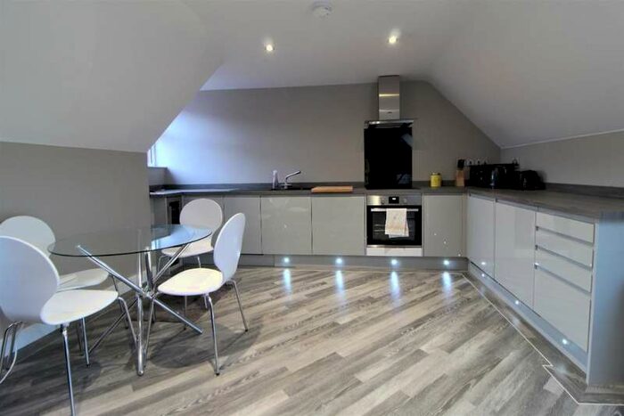 1 Bedroom House To Rent In Liberty Lane Hull, HU1