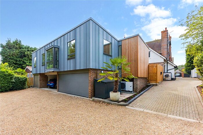 3 Bedroom Detached House For Sale In Avenue St. Nicholas, Harpenden, Hertfordshire, AL5