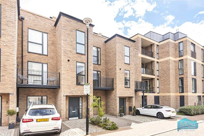 4 Bedroom Terraced House To Rent In Delta Mews, London, NW7