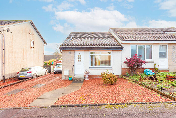 1 Bedroom Semi-Detached House For Sale In Willowfield Place, Dumfries, DG1