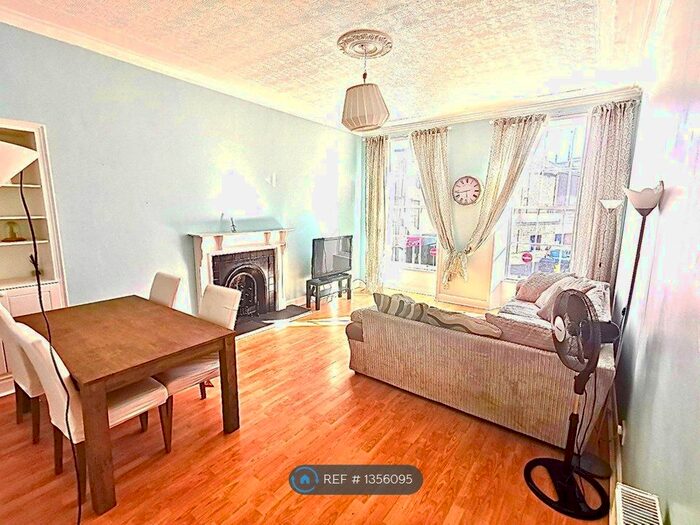 2 Bedroom Flat To Rent In King Street, Aberdeen, AB24