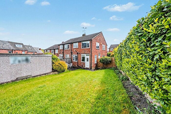 2 Bedroom End Of Terrace House For Sale In Springfield Gardens, Horsforth, Leeds, West Yorkshire, LS18
