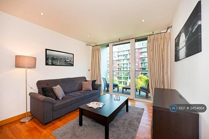 1 Bedroom Flat To Rent In Oswald Building Chelsea Bridge Wharf, London, SW11