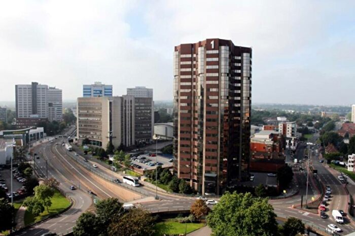 1 Bedroom Flat To Rent In Hagley Road, Birmingham, West Midlands, B16