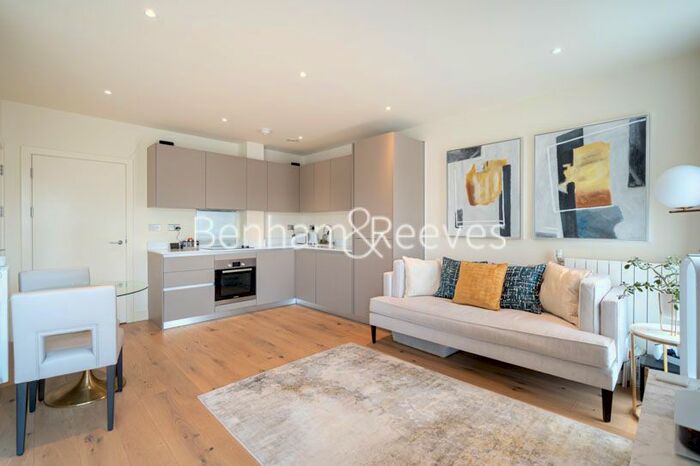 1 Bedroom Flat To Rent In Royal Arsenal Riverside, Thunderer Walk, SE18
