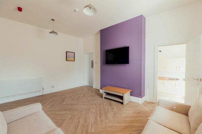 4 Bedroom Flat To Rent In Beverley Road, Hull HU5