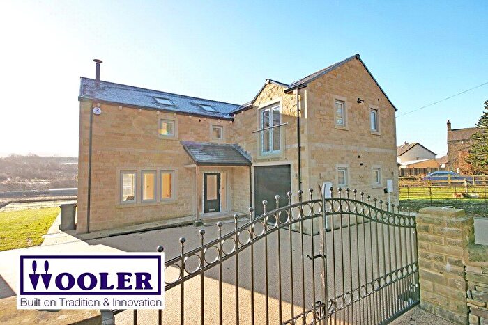 4 Bedroom Detached House For Sale In Shires Lane, Embsay, North Yorkshire, BD23