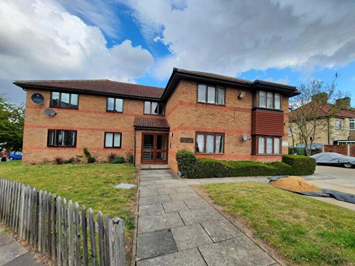 2 Bedroom Flat To Rent In St Marys Court, New Road, SE2