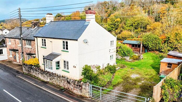 2 Bedroom Cottage For Sale In The Cross, Clearwell, GL16