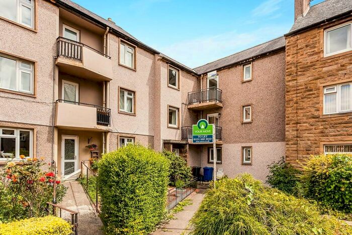 3 Bedroom Flat To Rent In Maxton Court, Dalkeith, Midlothian, EH22