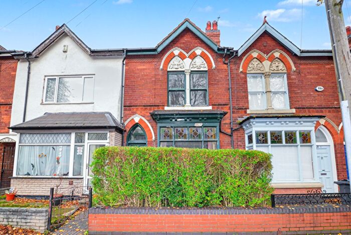 3 Bedroom Terraced House For Sale In Second Avenue, Selly Park, Birmingham, B29