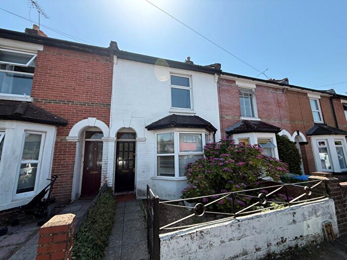 3 Bedroom Terraced House To Rent In Heysham Road, Southampton, SO15