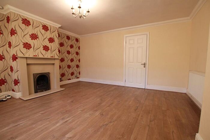 3 Bedroom Terraced House To Rent In Havenwood Rise, Clifton, NG11