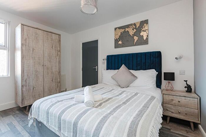 7 Bedroom Terraced House For Sale In /a Oakfield Road, Liverpool, L4