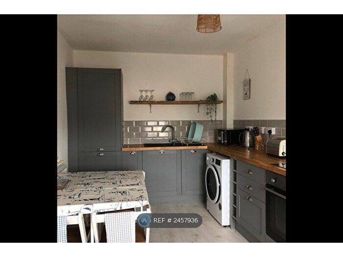 2 Bedroom Detached House To Rent In Brickfield Street, Amlwch, LL68