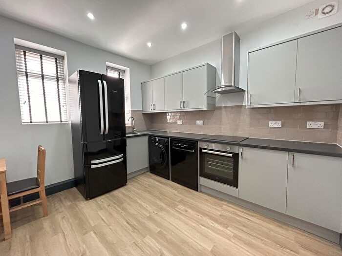 2 Bedroom Property To Rent In Portland Terrace, Sandyford, Newcastle Upon Tyne, NE2