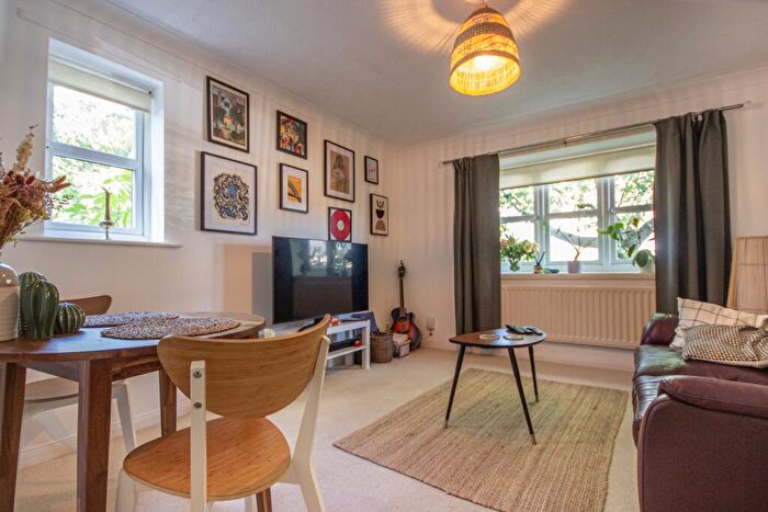 2 Bedroom Flat To Rent In Beechgrove House, Wallace Street, Newcastle Upon Tyne, NE2