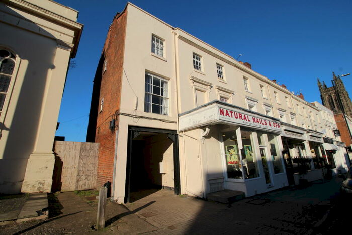 3 Bedroom Flat To Rent In Flat, Spencer Street, Leamington Spa, CV31