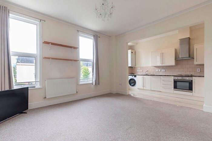 1 Bedroom Flat To Rent In Moorend Park Road, Cheltenham, GL53