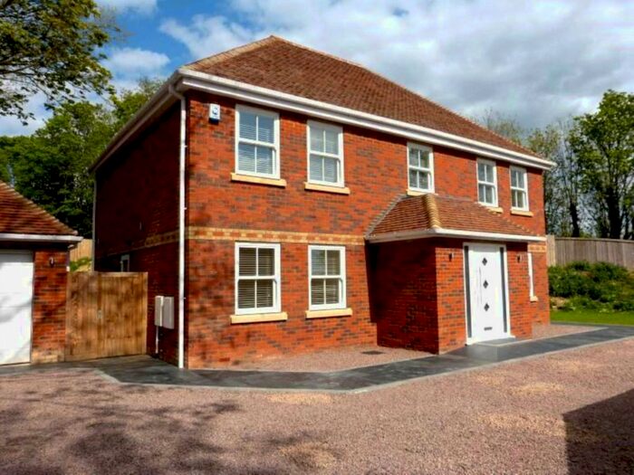 5 Bedroom Property To Rent In The Avenue, Welwyn, AL6