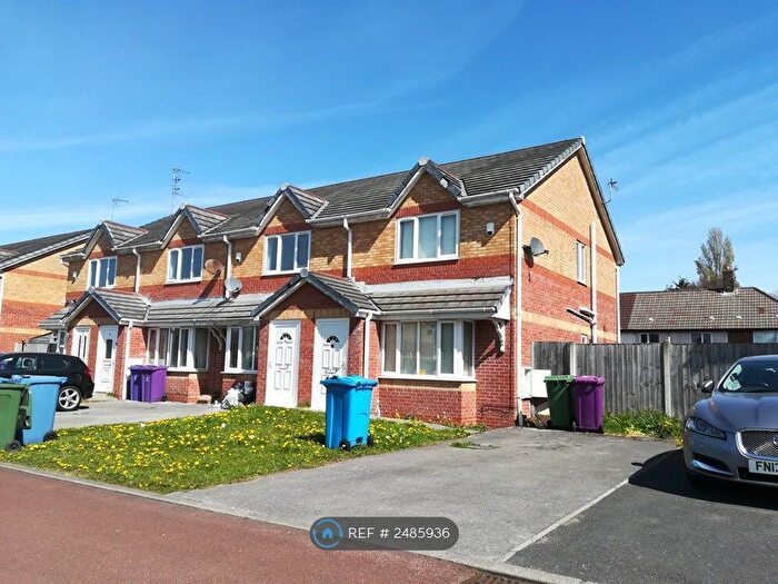3 Bedroom Semi-Detached House To Rent In Penshaw Close, Liverpool, L14