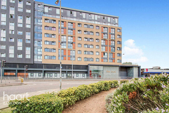 1 Bedroom Apartment For Sale In Southernhay, Basildon, SS14