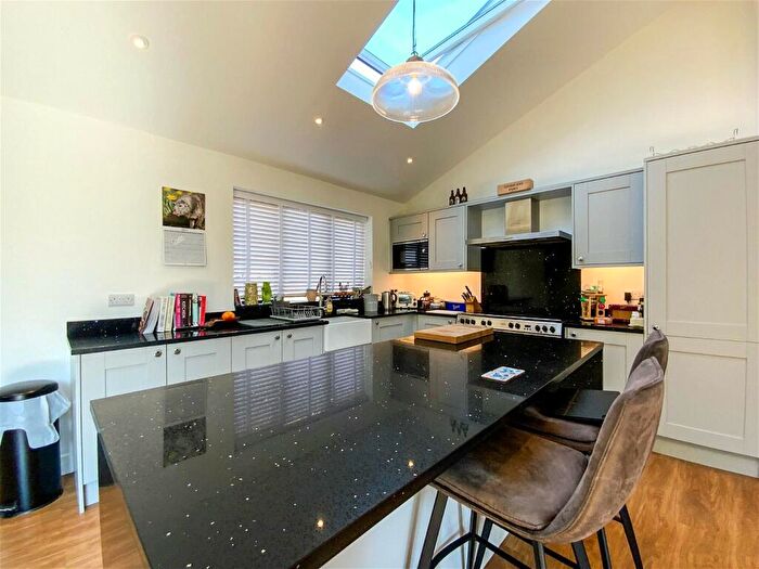 1 Bedroom Detached House For Sale In Mill View House, Wren Nest Terrace, SK13