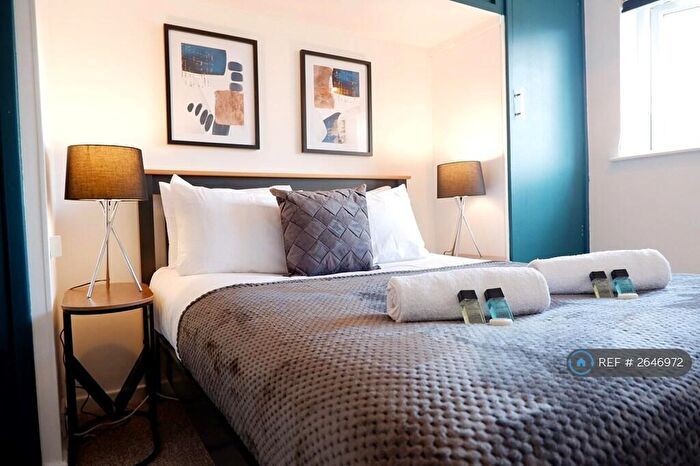 4 Bedroom Semi Detached House To Rent In Blinco Grove, Cambridge, CB1