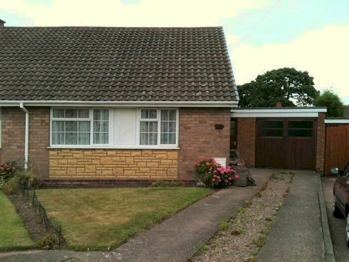 3 Bedroom Semi-Detached Bungalow To Rent In Dewsbury Drive, Burntwood, WS7
