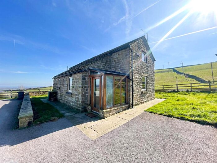 2 Bedroom Barn Conversion To Rent In Lumb Lane, Oughtibridge, S35