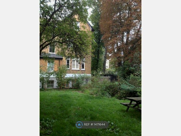 2 Bedroom Flat To Rent In Wickham Road, London, SE4