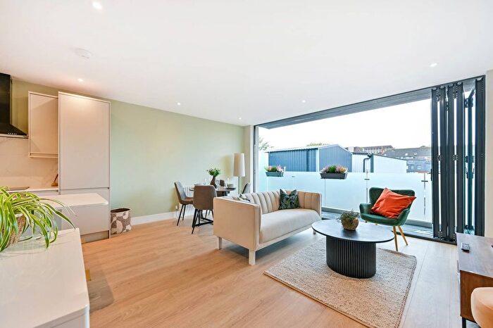 1 Bedroom Flat For Sale In Foundry House, Wimbledon, London, SW19