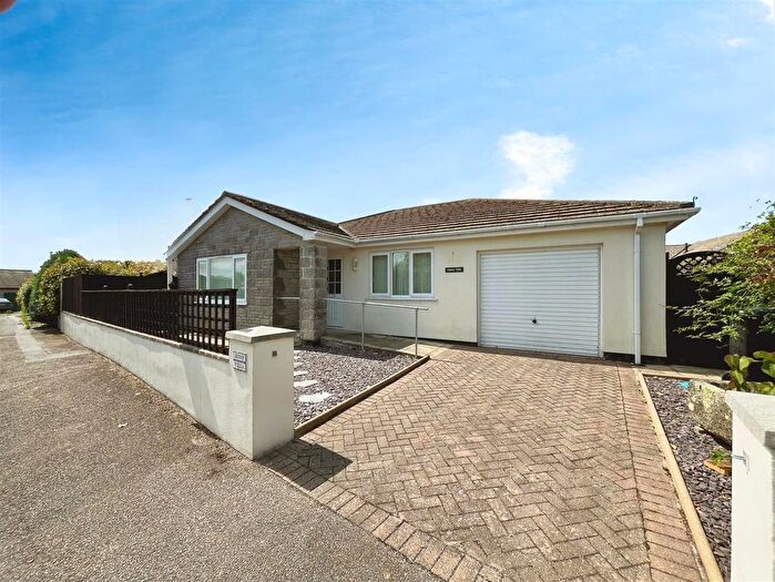 3 Bedroom Detached Bungalow For Sale In Detached Bungalow With No Onward Chain, Hayle, TR27
