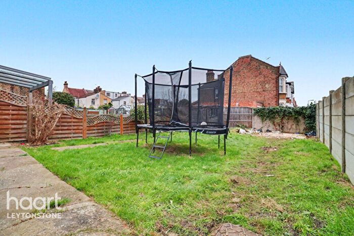 3 Bedroom Semi-Detached House For Sale In Essex Road, London, E10