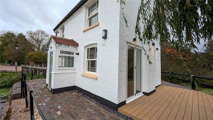 2 Bedroom Detached House To Rent In Lower Bittell Reservoir House, Barnt Green, B45