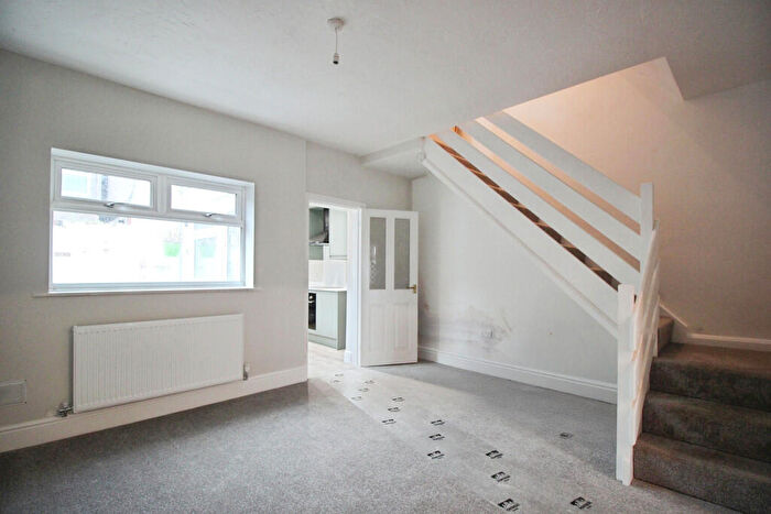 2 Bedroom End Of Terrace House To Rent In Tomkinson Street, Chester, CH2