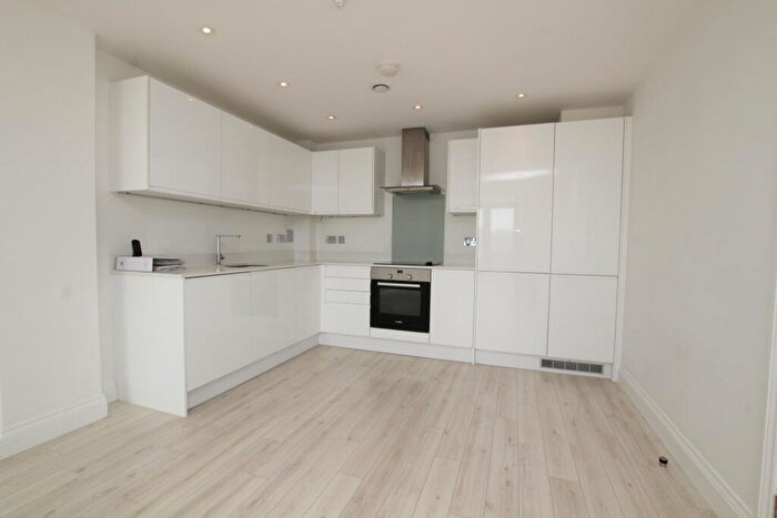 2 Bedroom Apartment To Rent In The Winerack, IP4