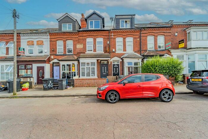 5 Bedroom House To Rent In Exeter Road, Birmingham, B29