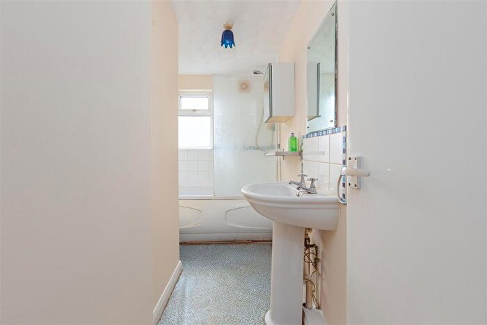 4 Bedroom Terraced House For Sale In Main Road, Galgate, Lancaster, LA2