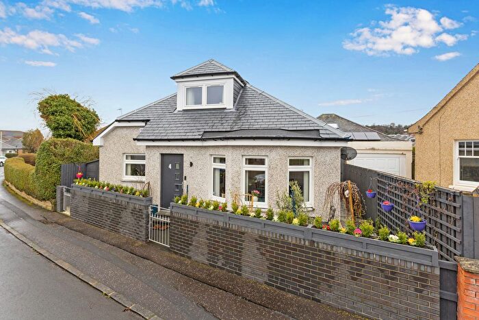 3 Bedroom Detached House For Sale In Allan Park Crescent, Edinburgh, EH14