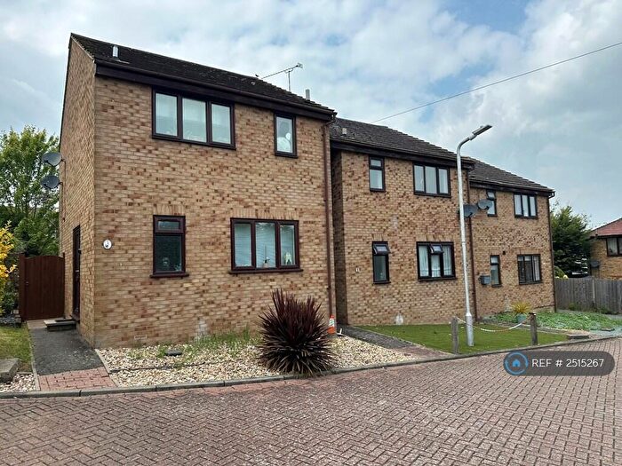 1 Bedroom Flat To Rent In Callaways Lane, Newington, Sittingbourne, ME9