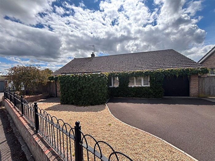 3 Bedroom Bungalow For Sale In The Waldrons, Thornford, Sherborne, Dorset, DT9