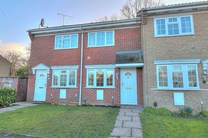 2 Bedroom Terraced House To Rent In Meadbrook Gardens, Chandler's Ford, Eastleigh SO53