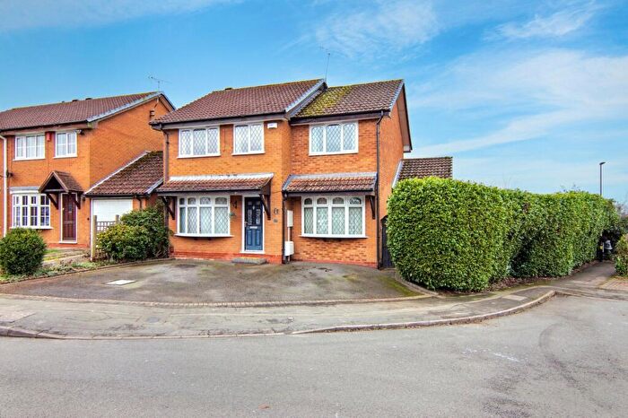 4 Bedroom Detached House For Sale In Appledore Drive, Coventry, CV5