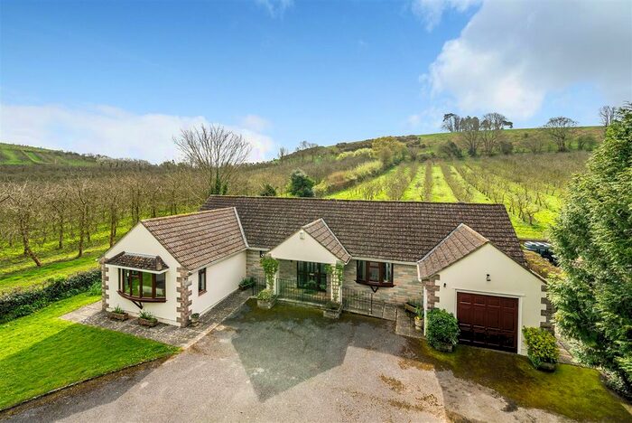3 Bedroom Detached Bungalow For Sale In Mapperton Lane, Melplash, Bridport, DT6