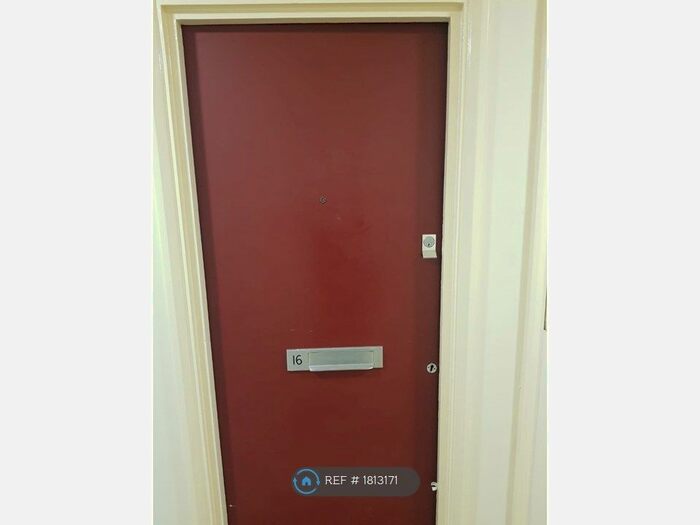 Studio To Rent In Porchester Mead, Kent, BR3