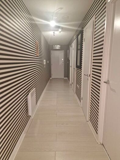 2 Bedroom Flat To Rent In Candlelight Court, Romford Road, Stratford, E15