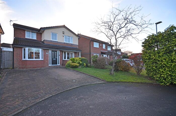 5 Bedroom Detached House For Sale In Cathedral Close, Richmond Park, Dukinfield, SK16