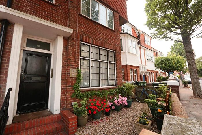 Studio To Rent In Meads Street, Eastbourne, BN20